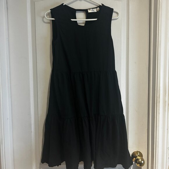 Cloth by RD Black Tiered Sleeveless Dress (XS) - Picture 1 of 3